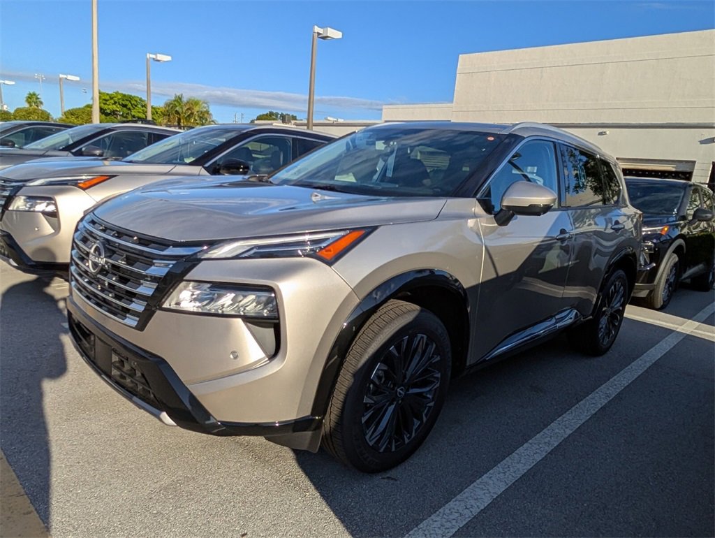 New 2026 Nissan Rogue Platinum w/ Platinum Premium Package image 4
