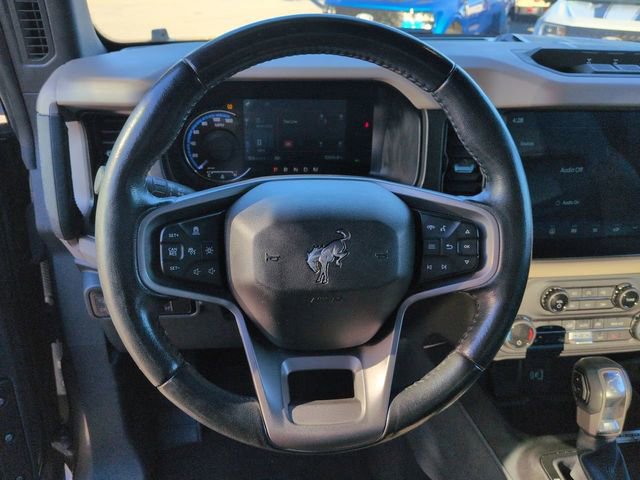 Used 2023 Ford Bronco Wildtrak image 16