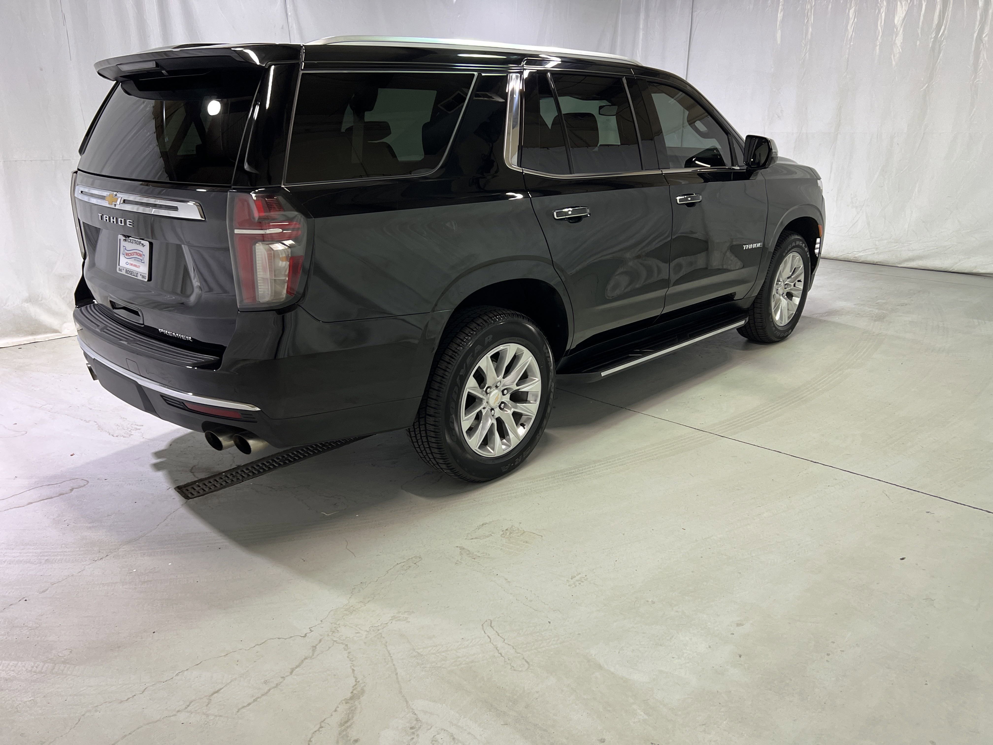 Used 2022 Chevrolet Tahoe Premier image 11