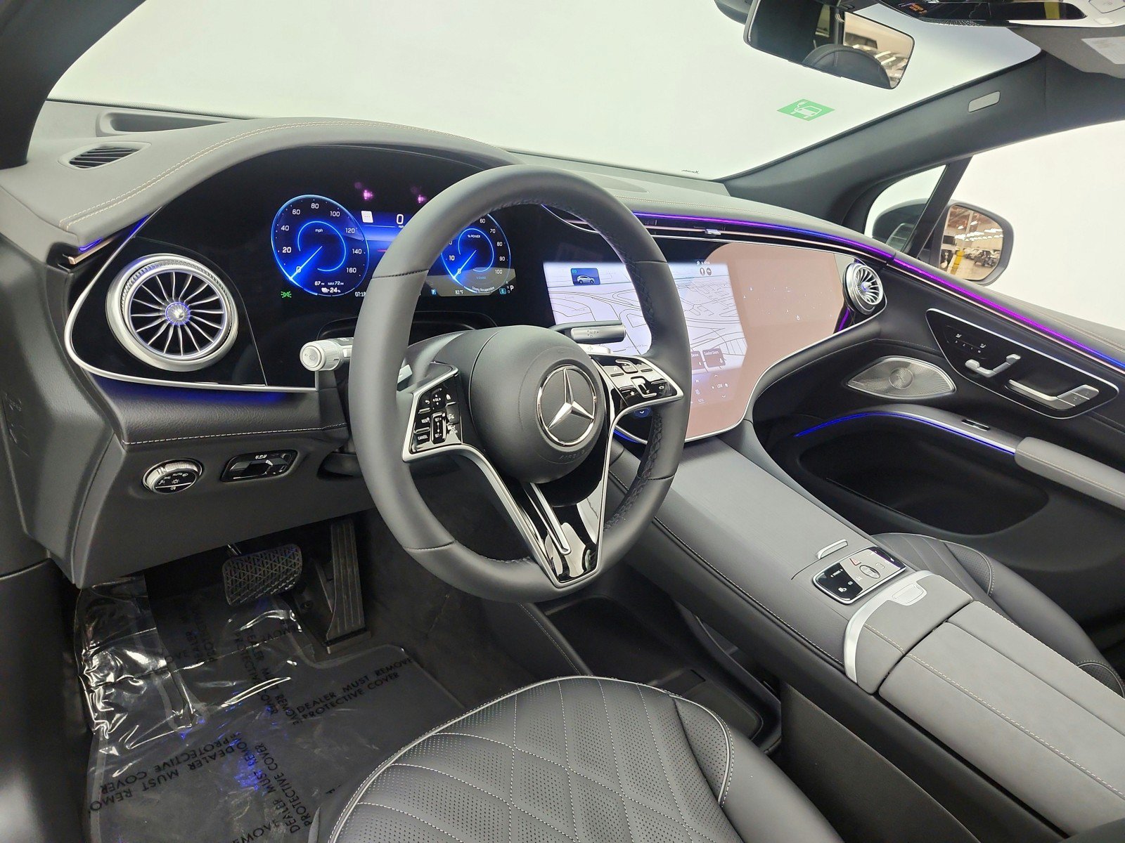 New 2026 Mercedes-Benz EQS 550 4MATIC SUV image 9