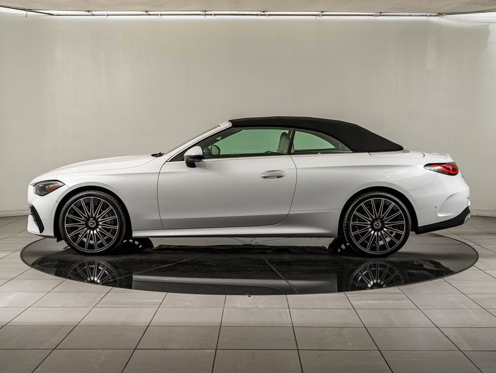 New 2026 Mercedes-Benz CLE 450 4MATIC Cabriolet image 9