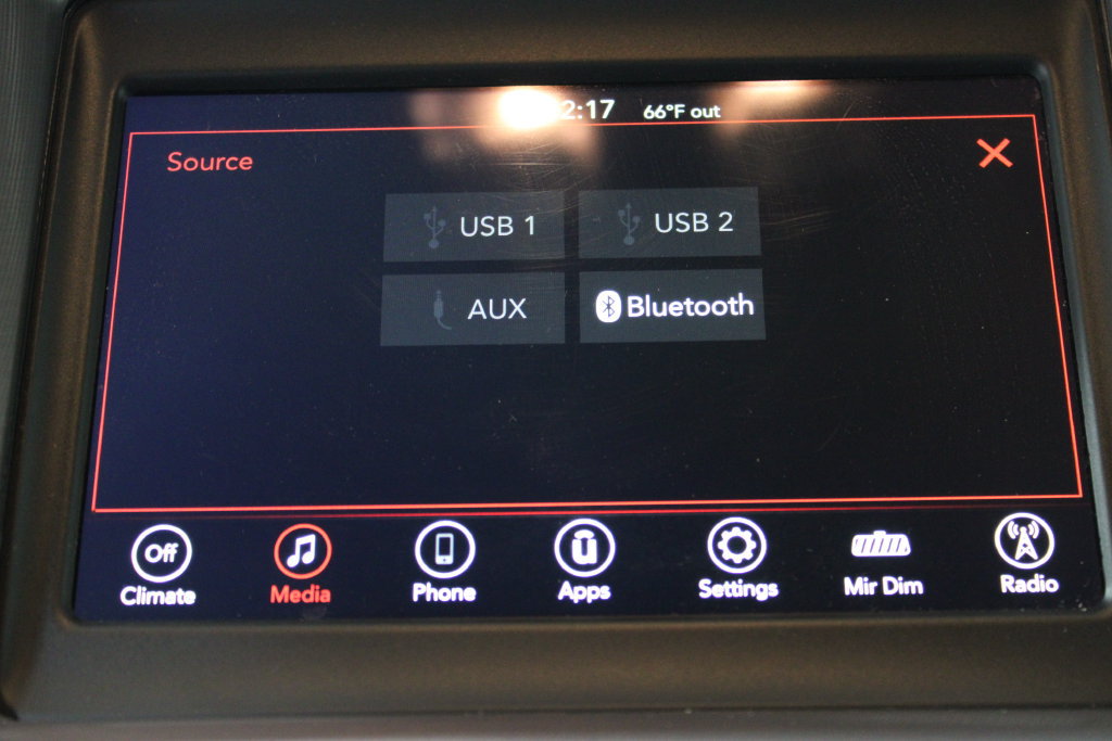 Used 2023 Dodge Challenger SXT RWD image 39