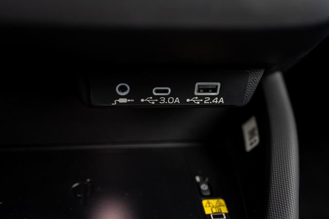 Used 2026 Subaru Forester Premium AWD/4WD image 24