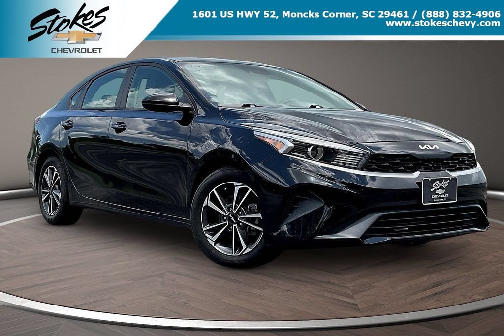 Used 2024 Kia Forte LXS FWD video 1