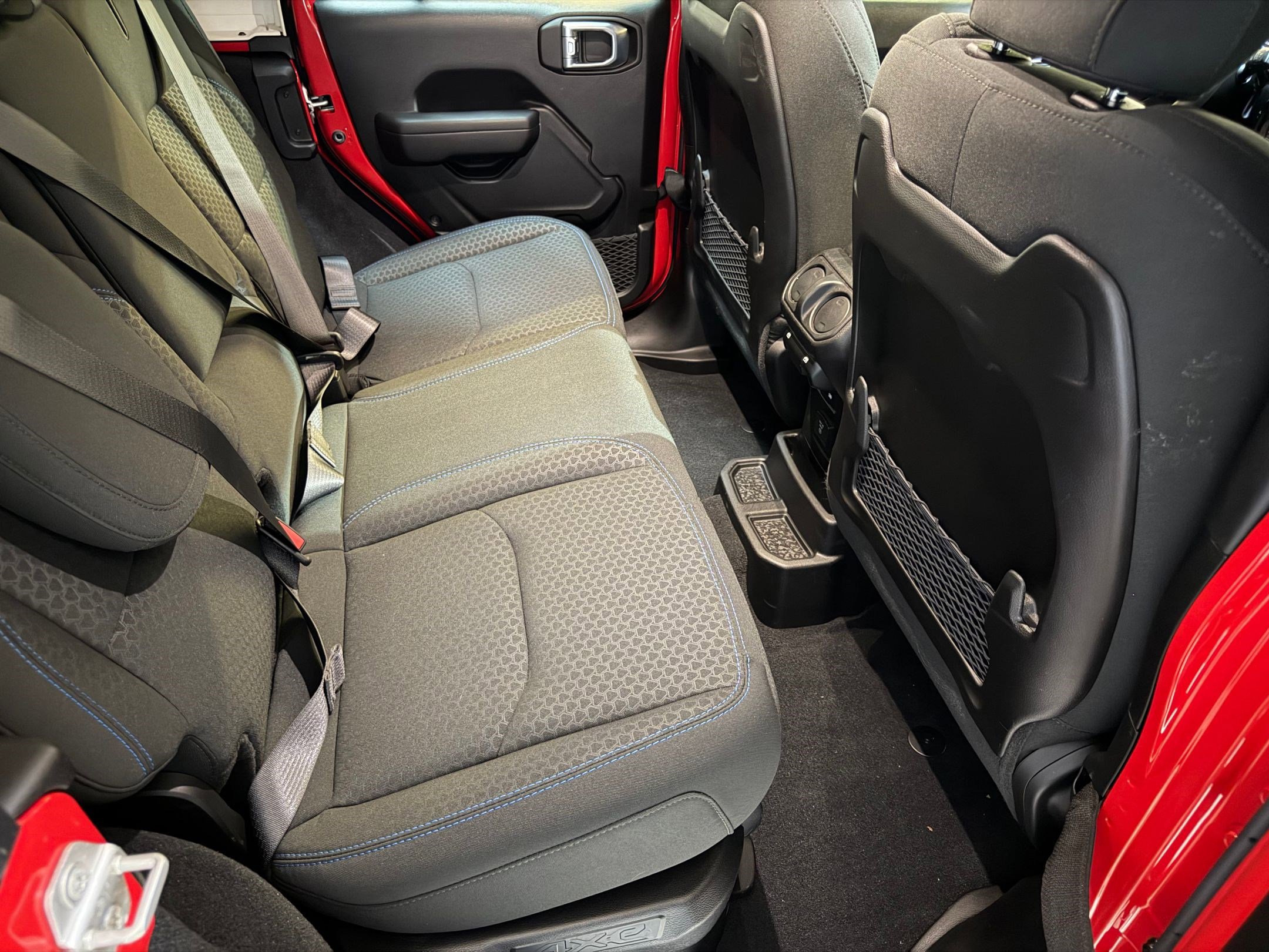 Used 2024 Jeep Wrangler Unlimited Rubicon 4xe w/ Safety Group image 41