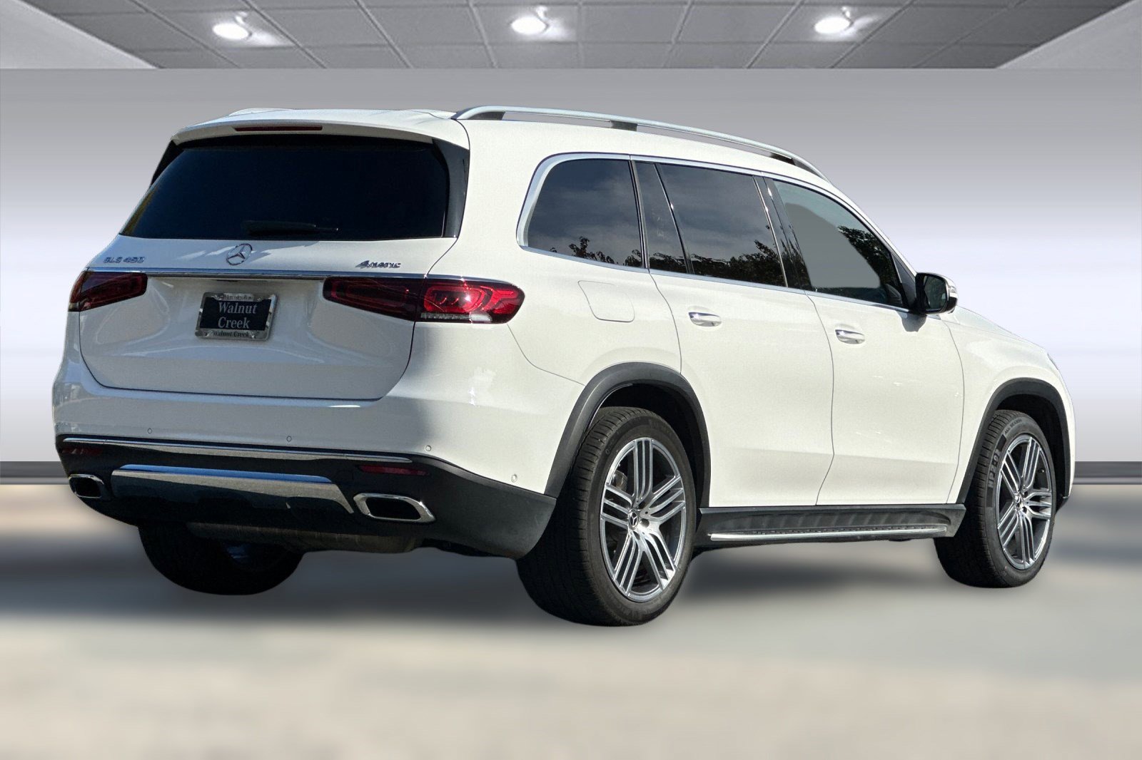 Used 2020 Mercedes-Benz GLS 450 4MATIC image 3