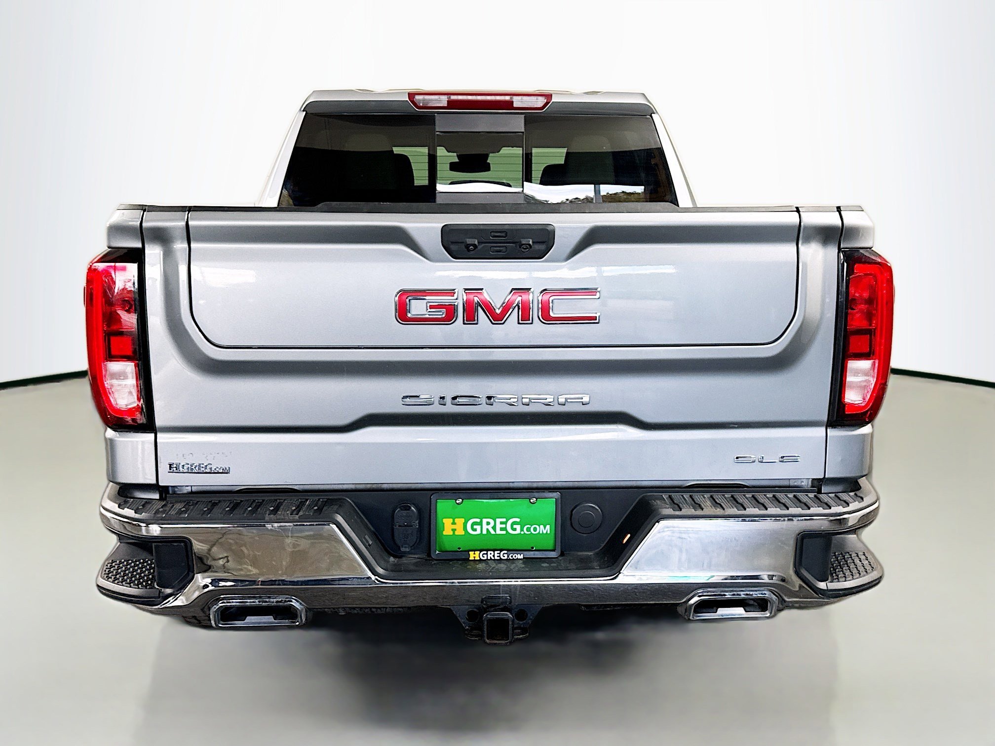 Used 2023 GMC Sierra 1500 SLE w/ Preferred Package AWD/4WD image 8