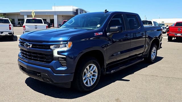 Used 2023 Chevrolet Silverado 1500 RST AWD/4WD image 4