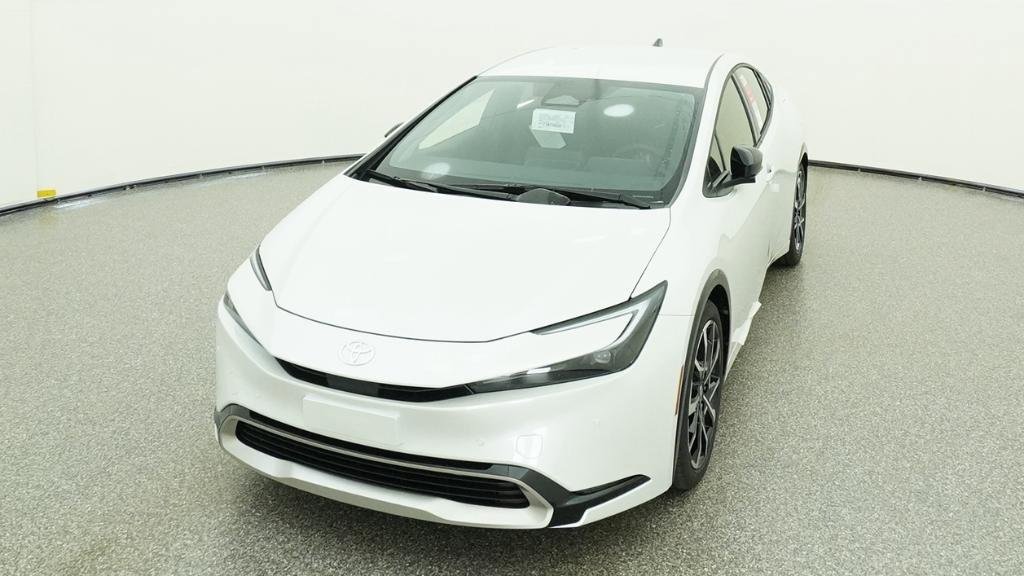 New 2026 Toyota Prius Plug-In Hybrid FWD image 11