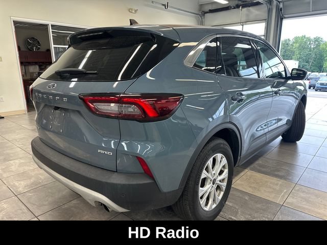 Used 2023 Ford Escape Active w/ Tech Pack #2 AWD/4WD image 9