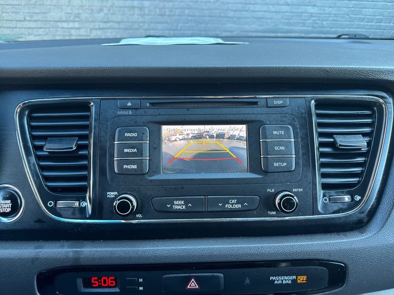 Used 2016 Kia Sedona LX w/ LX Essentials Premium Package image 19