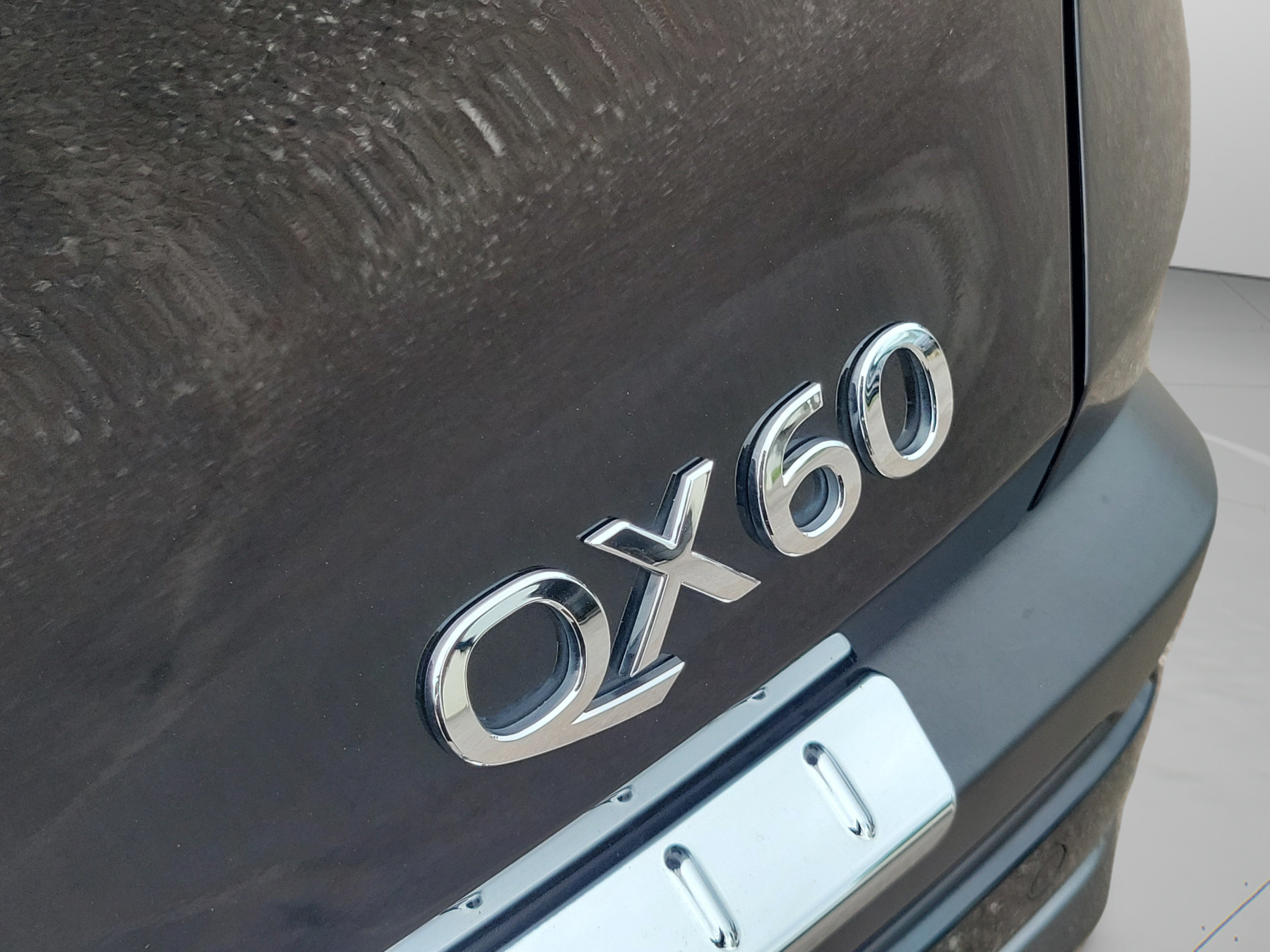 Used 2024 INFINITI QX60 Sensory w/ Cargo Package AWD/4WD image 11