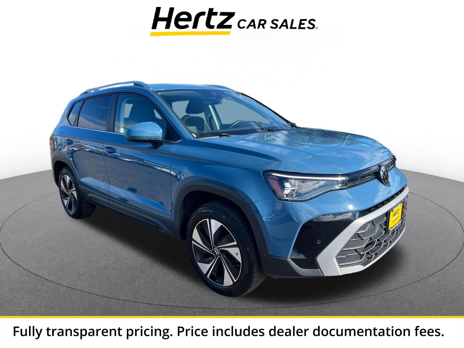 Used 2026 Volkswagen Taos SE AWD/4WD image 1