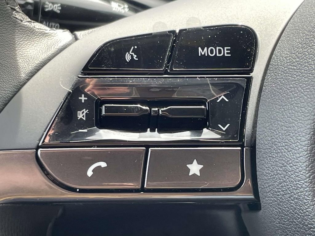 New 2026 Hyundai Elantra Sport image 19