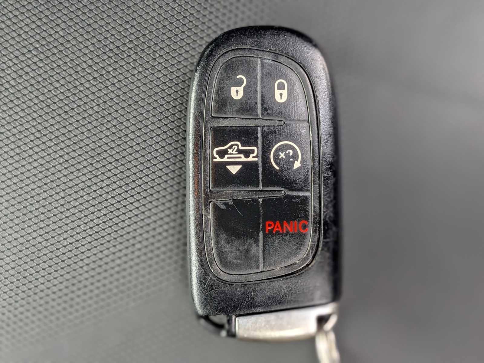 Used 2018 RAM 1500 Rebel image 34