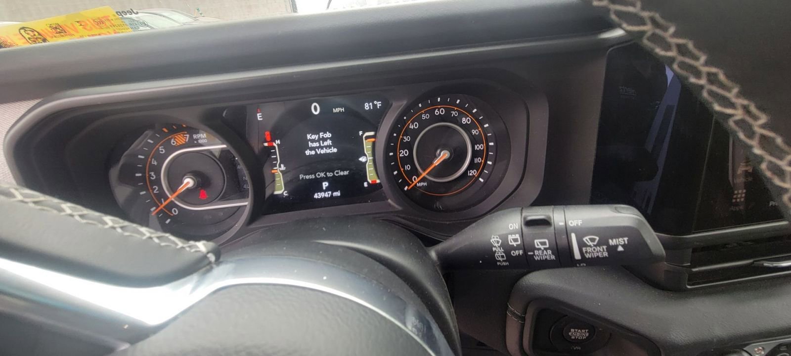 Used 2025 Jeep Wrangler Sahara image 10