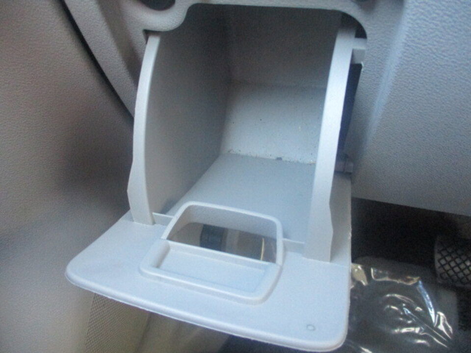 Used 2006 Chevrolet Cobalt LT w/ Preferred Equipment Group image 34