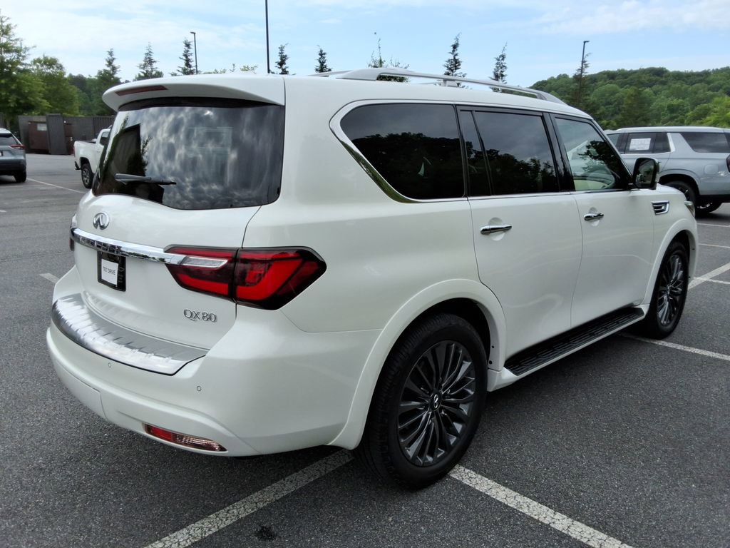 Used 2022 INFINITI QX80 Sensory w/ Cargo Package RWD image 5