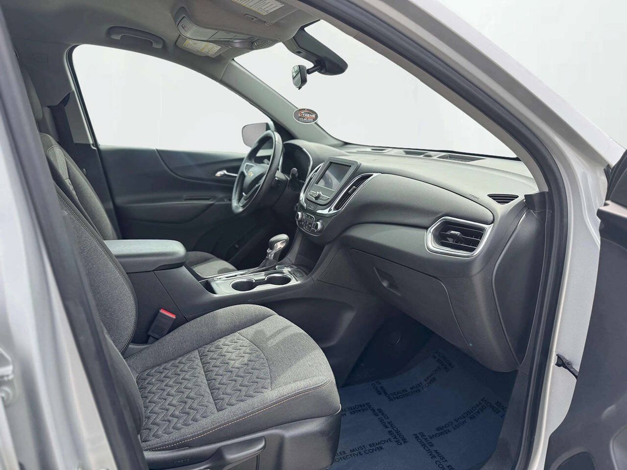 Used 2022 Chevrolet Equinox LT w/ Driver Convenience Package AWD/4WD image 17
