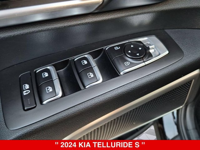 Used 2024 Kia Telluride S w/ S Sunroof Package AWD/4WD image 13