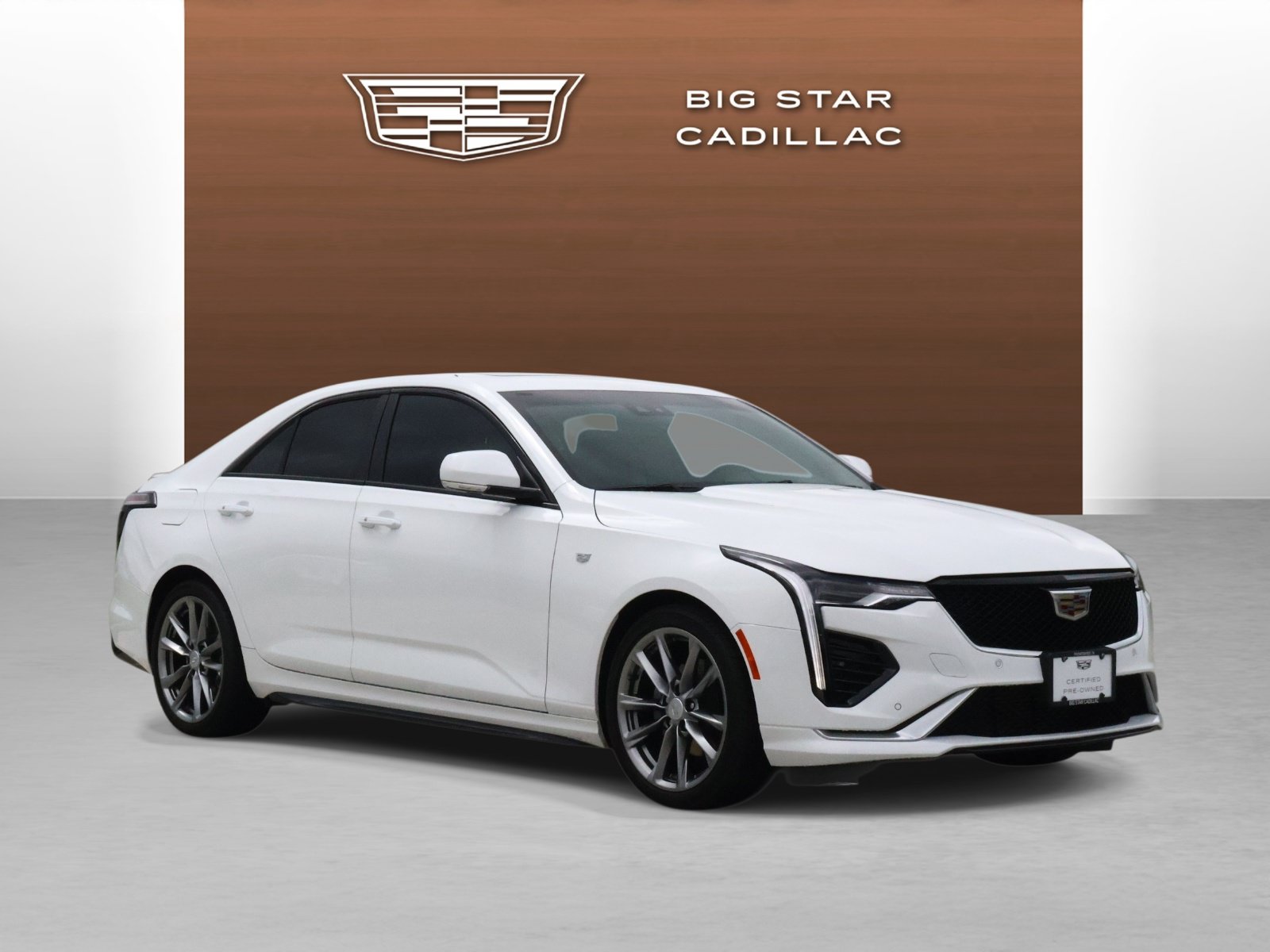 Used 2025 Cadillac CT4 Sport RWD image 7