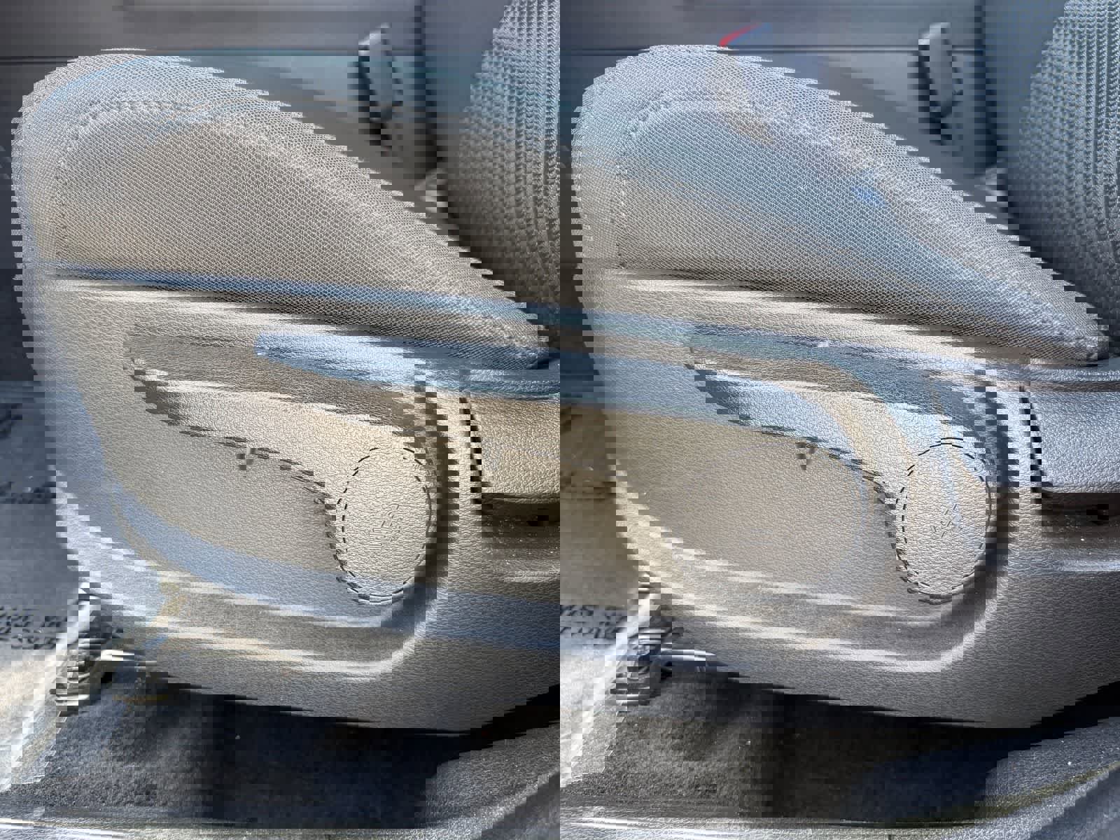 Used 2025 Kia Sportage LX image 12