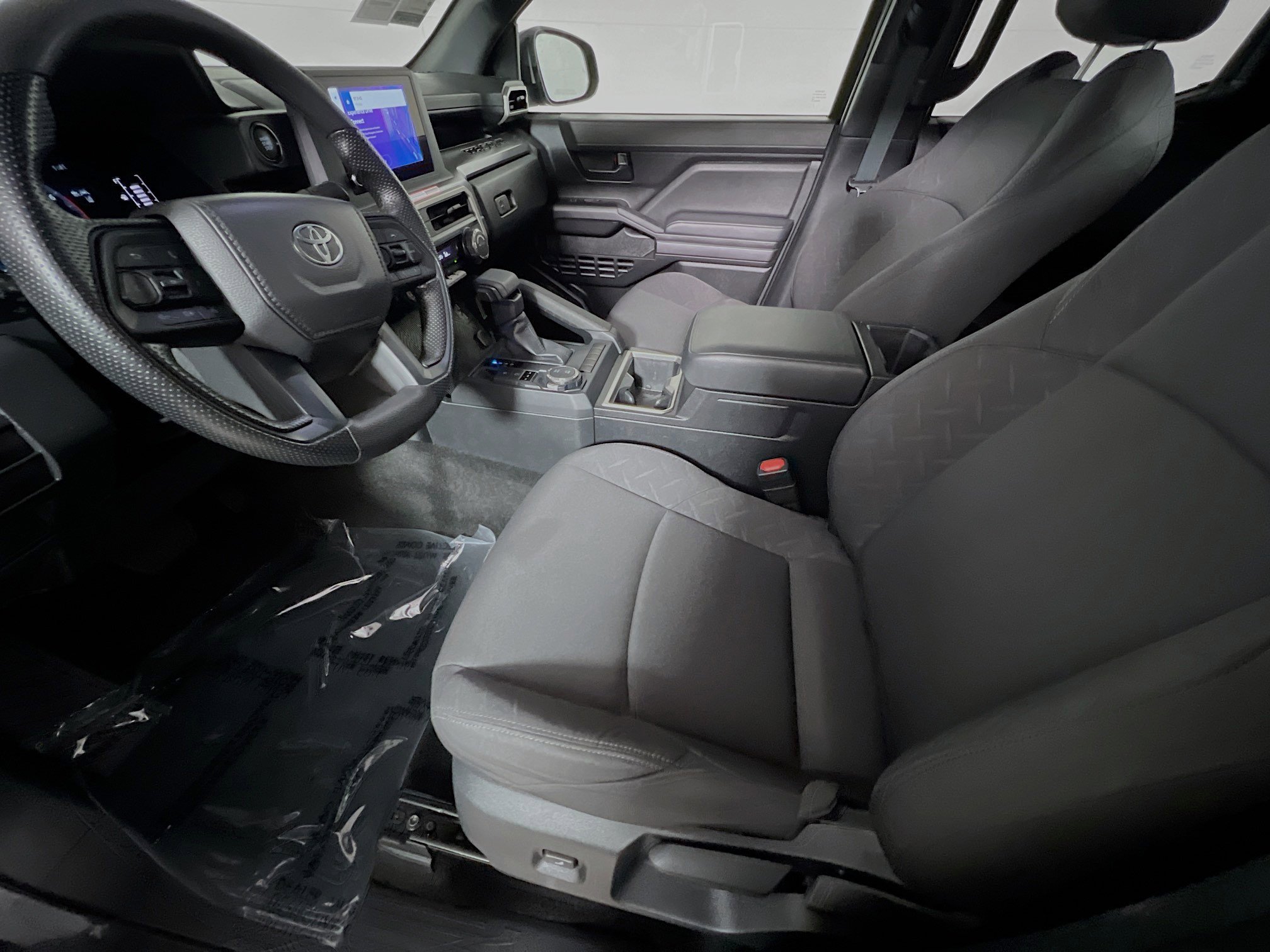 Used 2025 Toyota Tacoma SR5 image 14