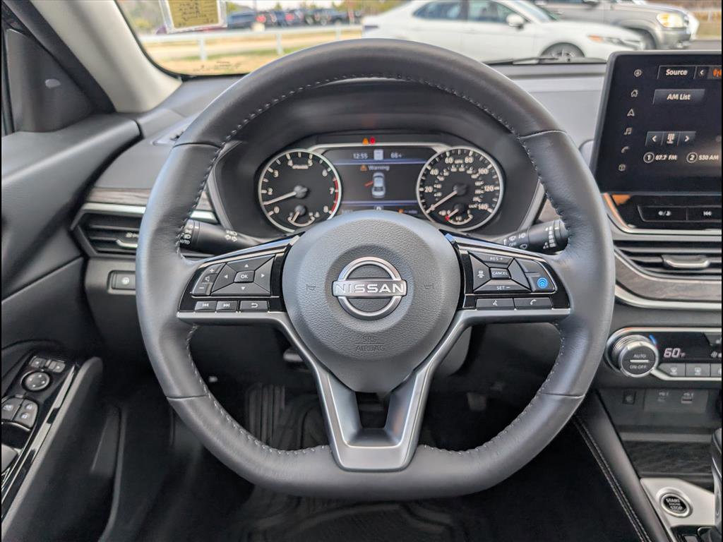 Used 2025 Nissan Altima 2.5 SL image 14