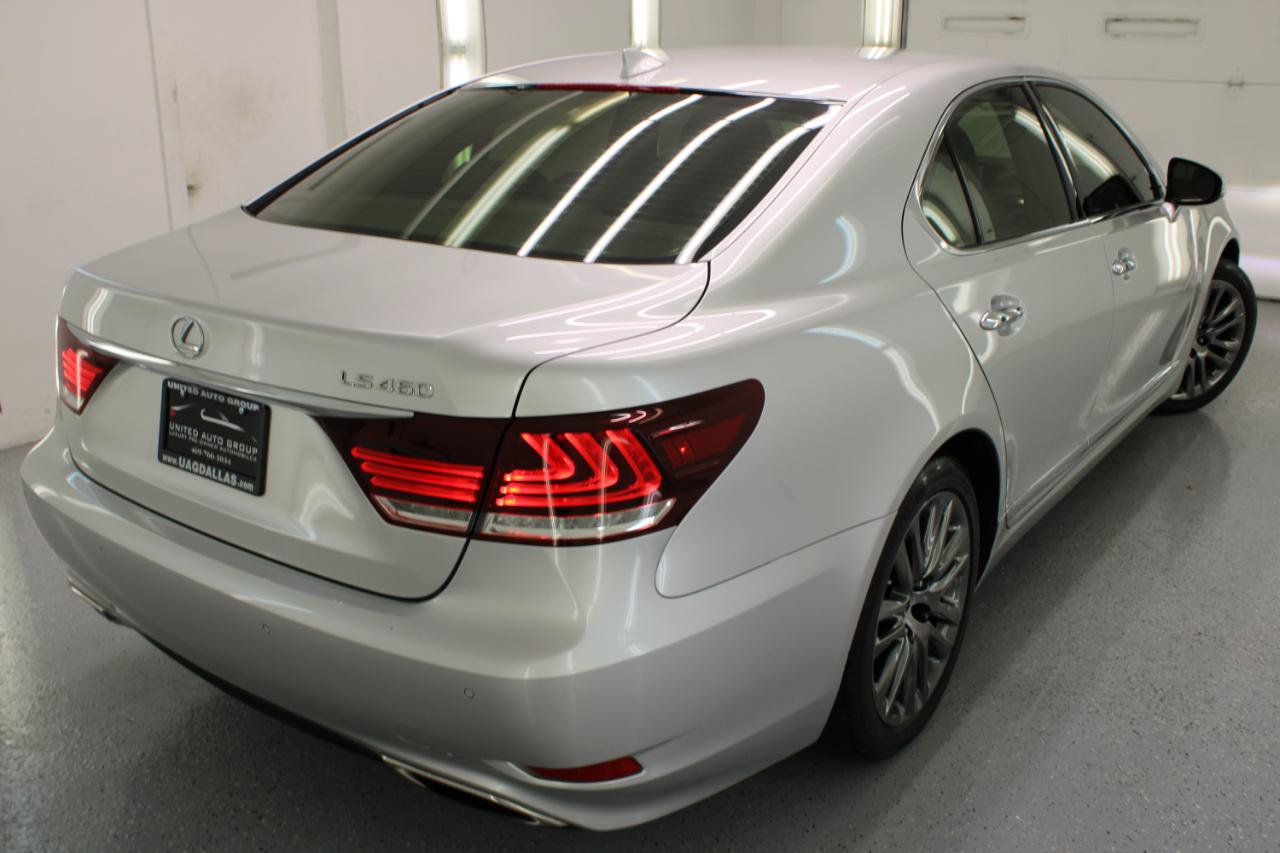 Used 2016 Lexus LS 460 w/ Comfort Package RWD image 29