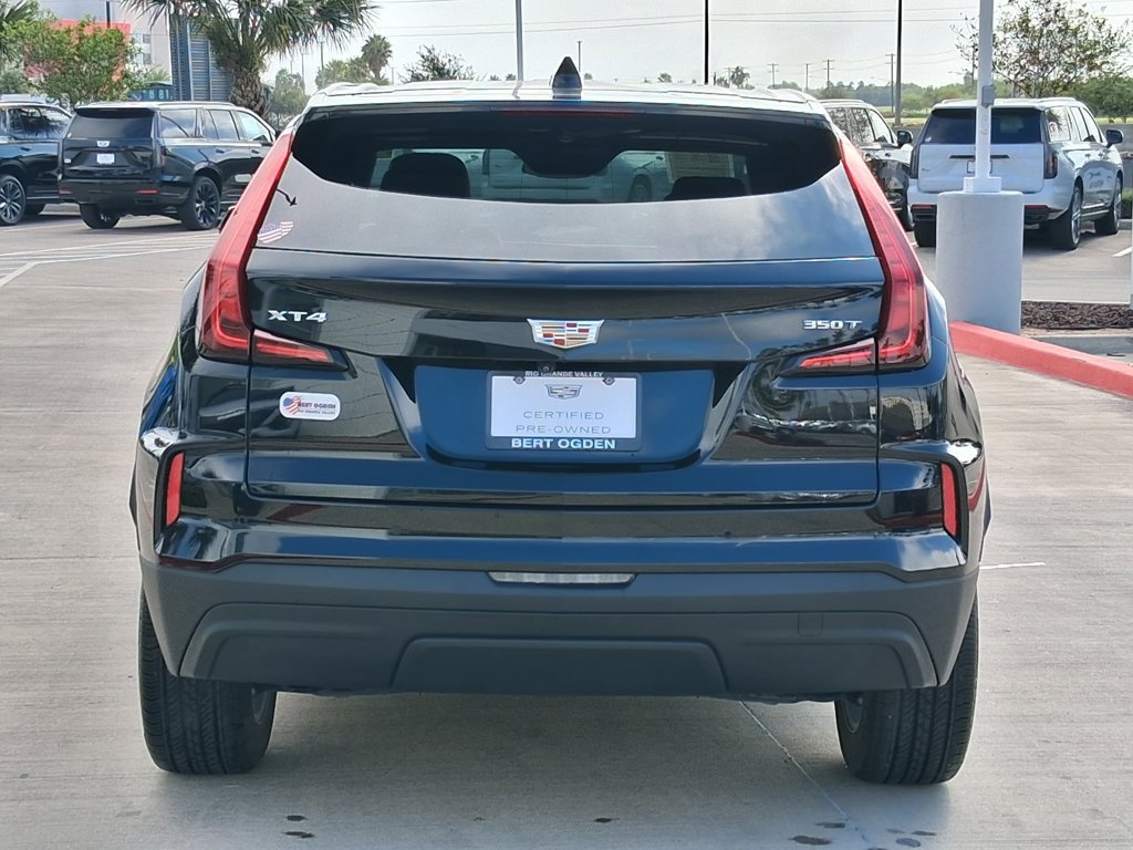 Certified 2024 Cadillac XT4 Luxury FWD image 5