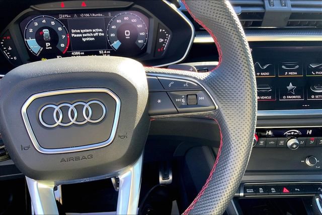 Used 2025 Audi Q3 2.0T Premium Plus w/ Premium Plus Package image 24