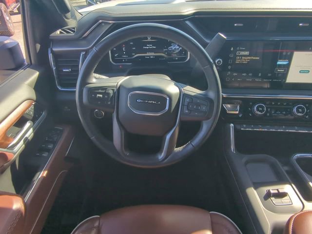 Used 2025 GMC Sierra 2500 Denali Ultimate image 17