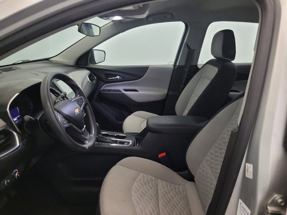 Used 2018 Chevrolet Equinox LS AWD/4WD image 17