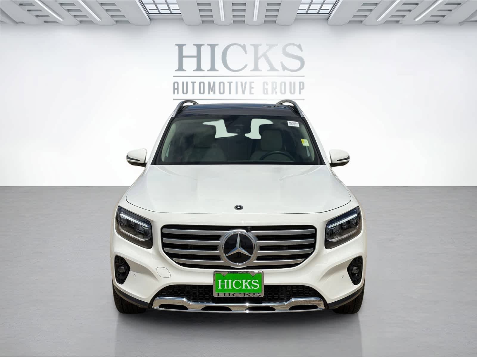 Used 2026 Mercedes-Benz GLB 250 image 2