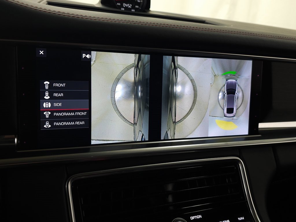 Used 2020 Porsche Panamera GTS image 29