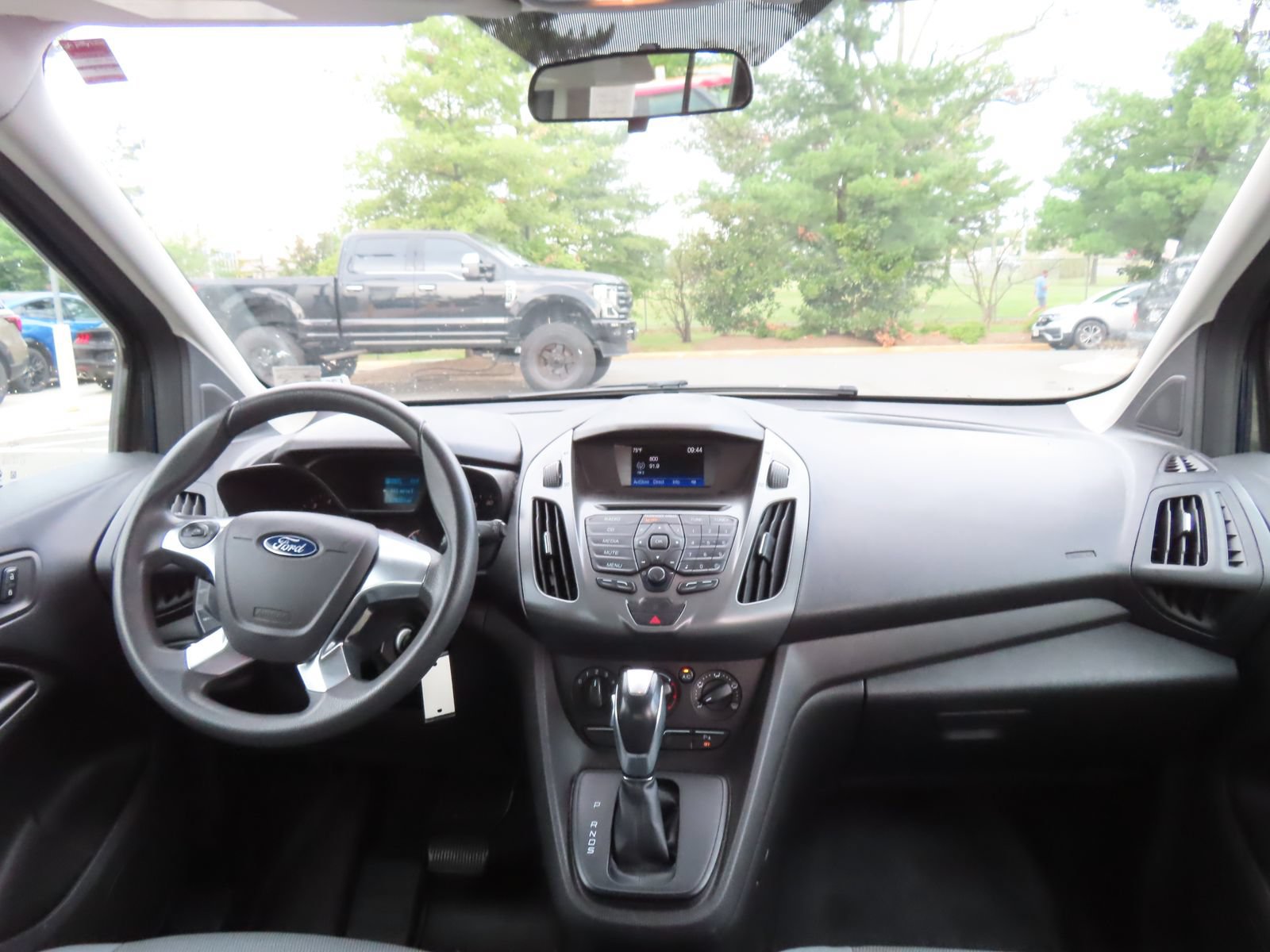 Used 2017 Ford Transit Connect XL FWD image 12