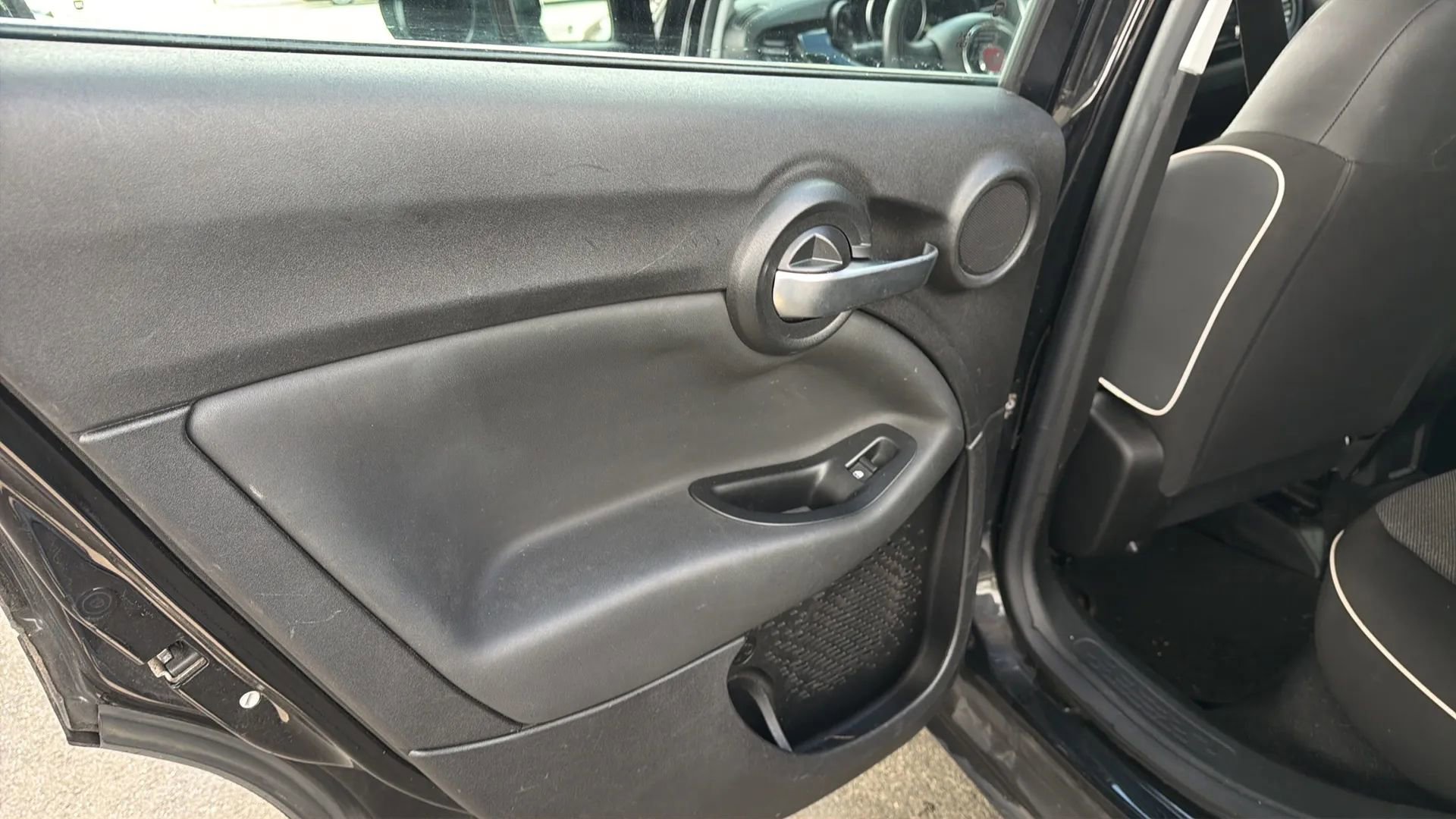 Used 2018 FIAT 500X Pop w/ Popular Equipment Group FWD image 17