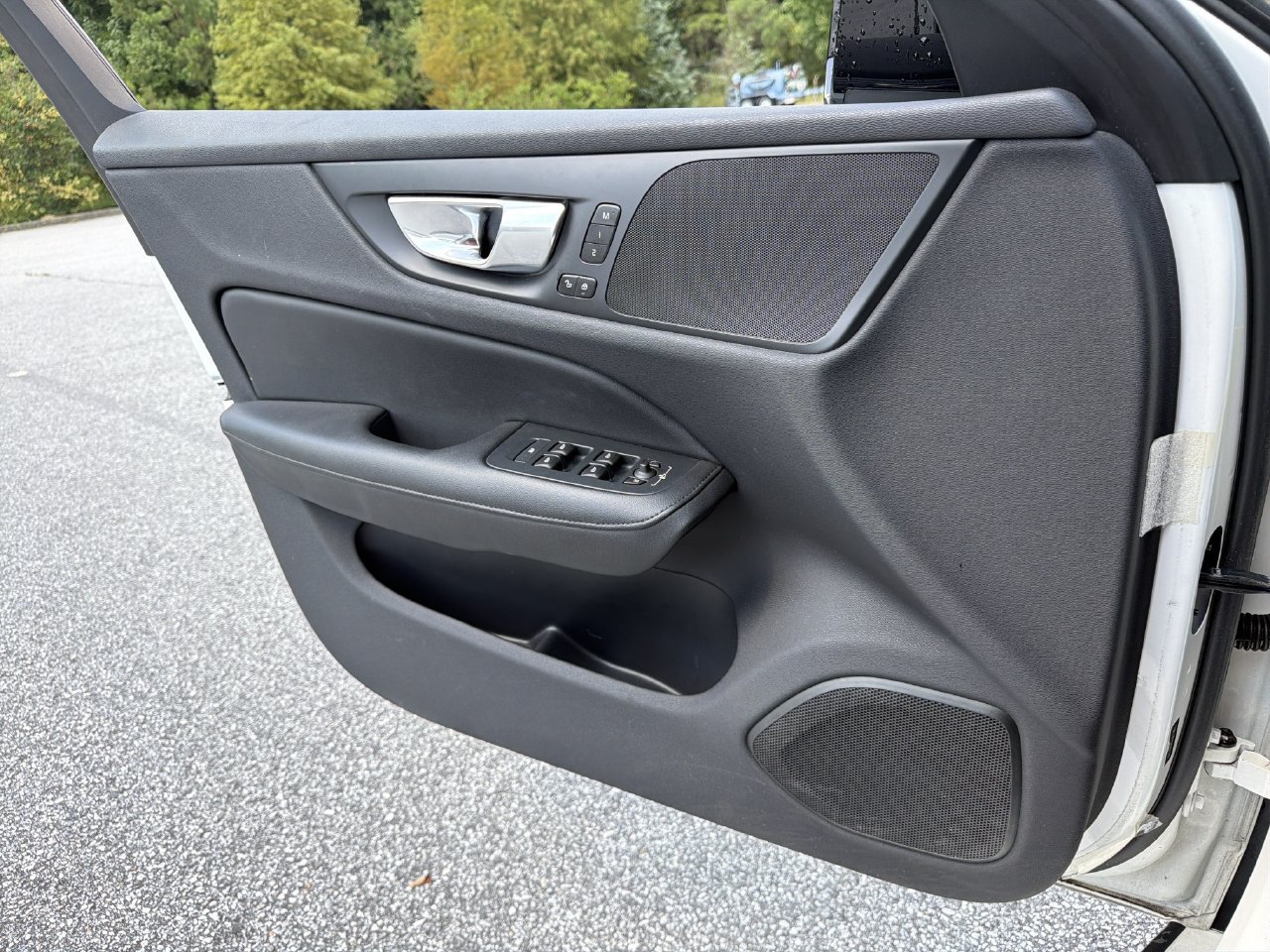 Used 2024 Volvo S60 B5 Core FWD image 13
