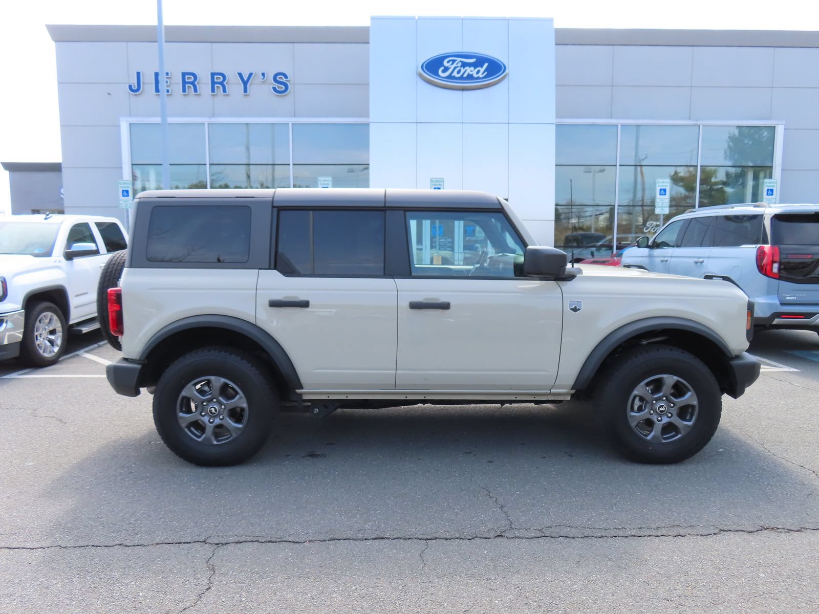 Certified 2025 Ford Bronco Big Bend AWD/4WD image 4