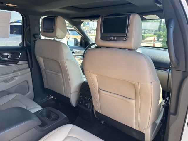 Used 2018 Ford Explorer Limited w/ Equipment Group 301A FWD image 32