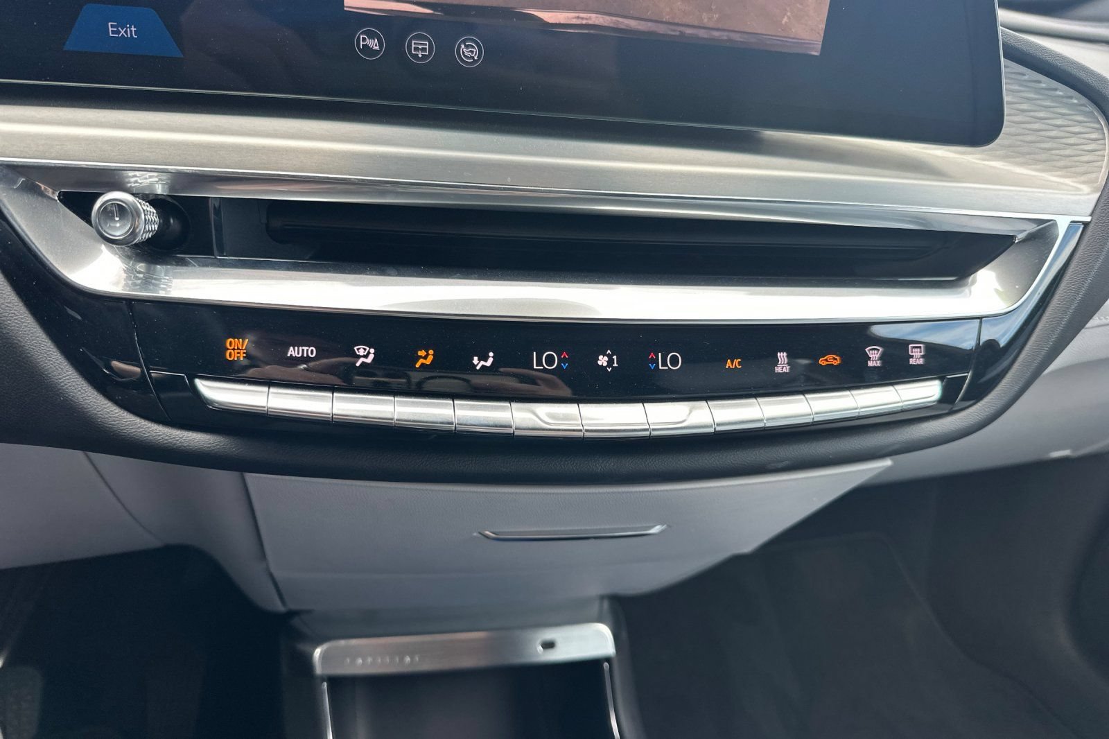 Certified 2024 Cadillac Lyriq Sport RWD image 27