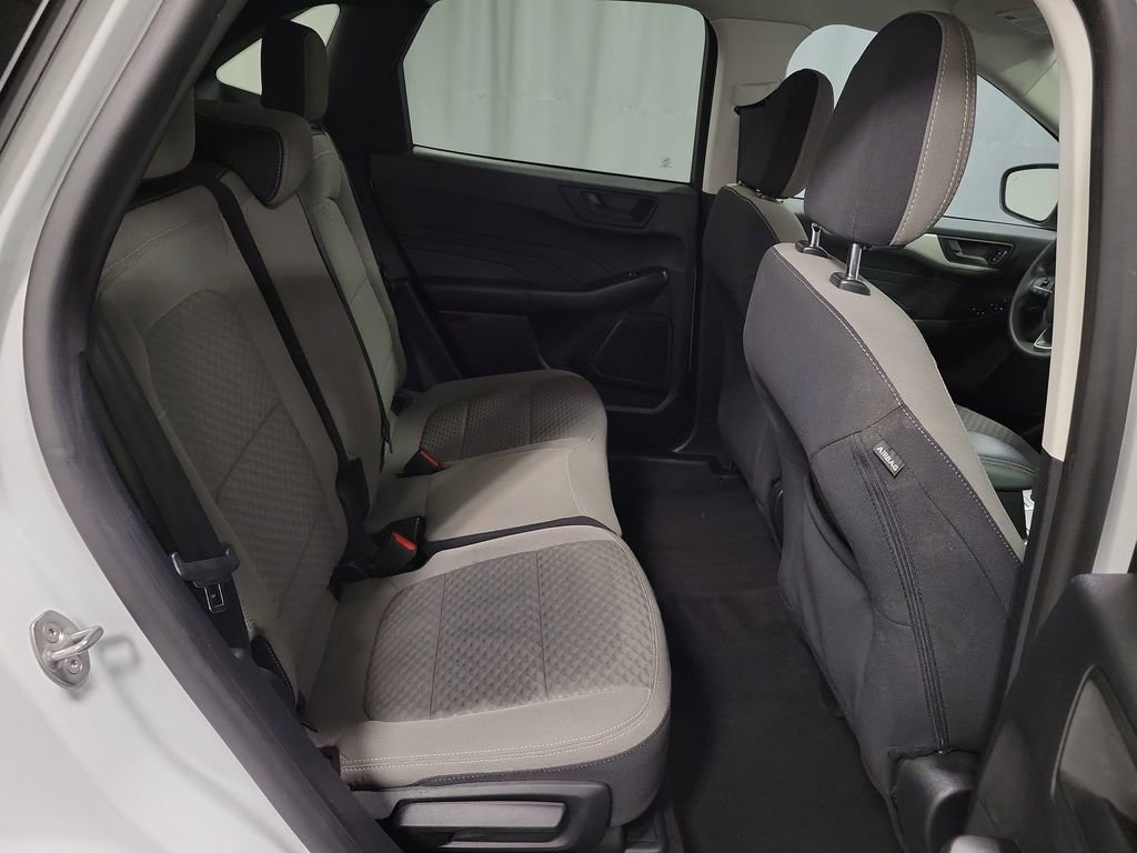 Used 2022 Ford Escape SE image 24