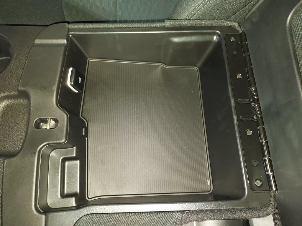 New 2026 RAM 5500 4x4 Crew Cab image 24