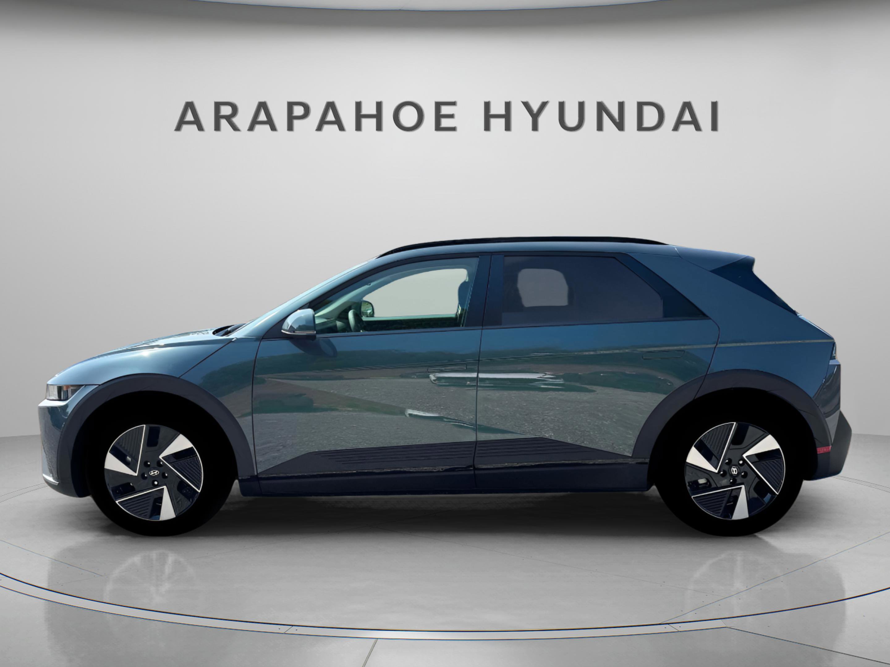 New 2025 Hyundai Ioniq 5 SEL image 2