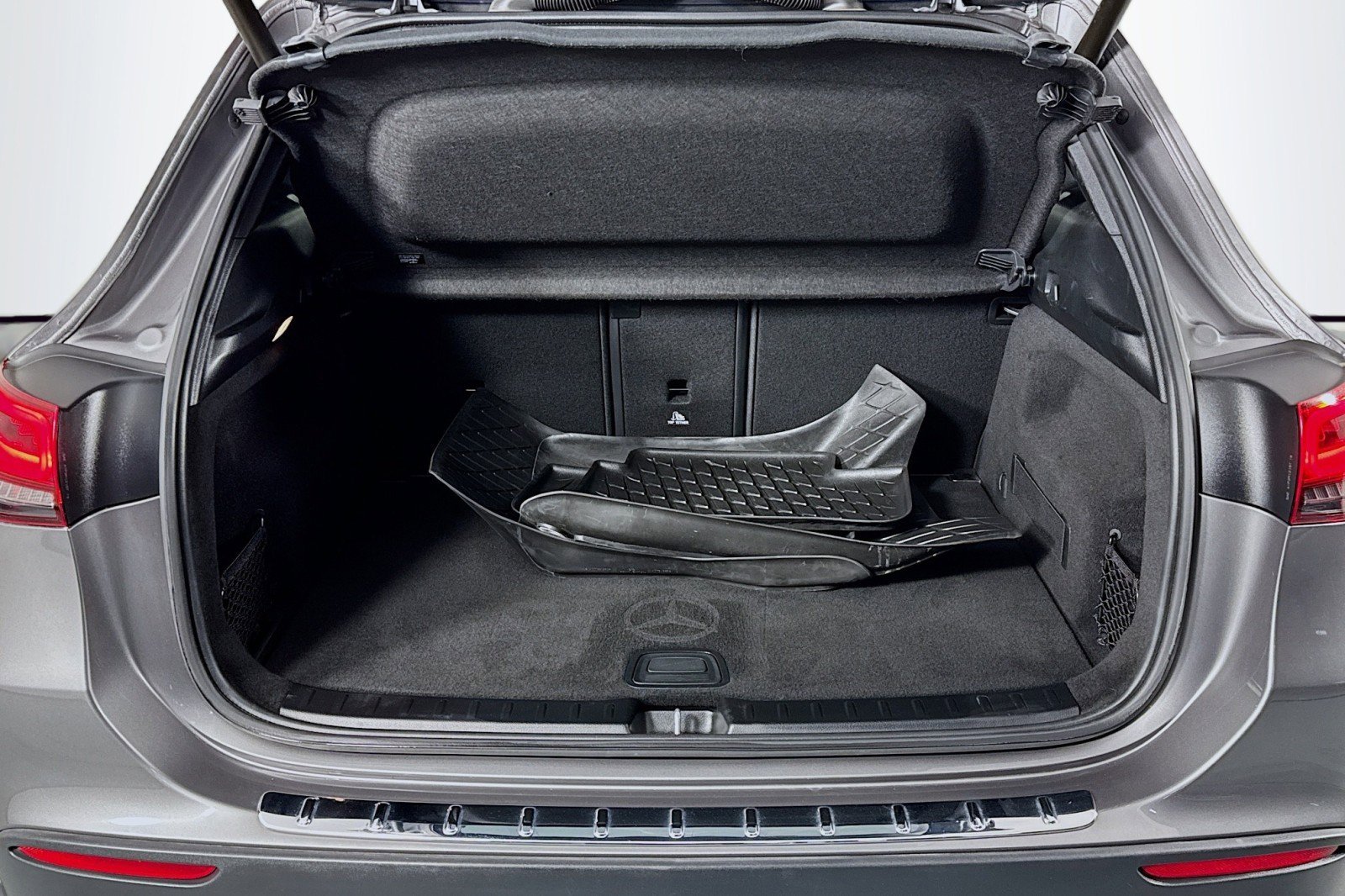 Certified 2023 Mercedes-Benz GLA 250 4MATIC image 23