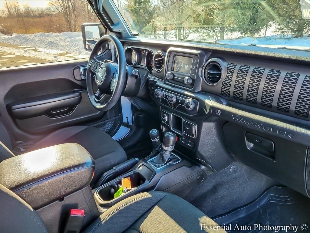 Used 2018 Jeep Wrangler Unlimited Sport image 28