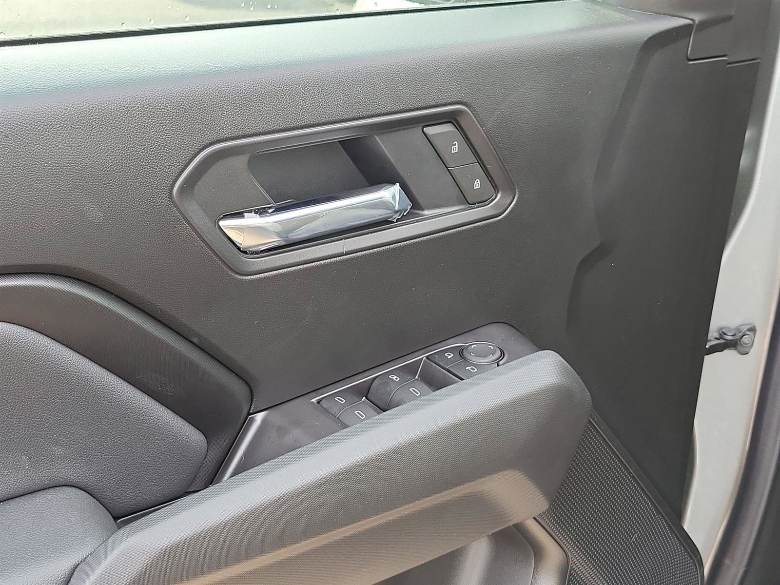 New 2025 Chevrolet Colorado LT image 22