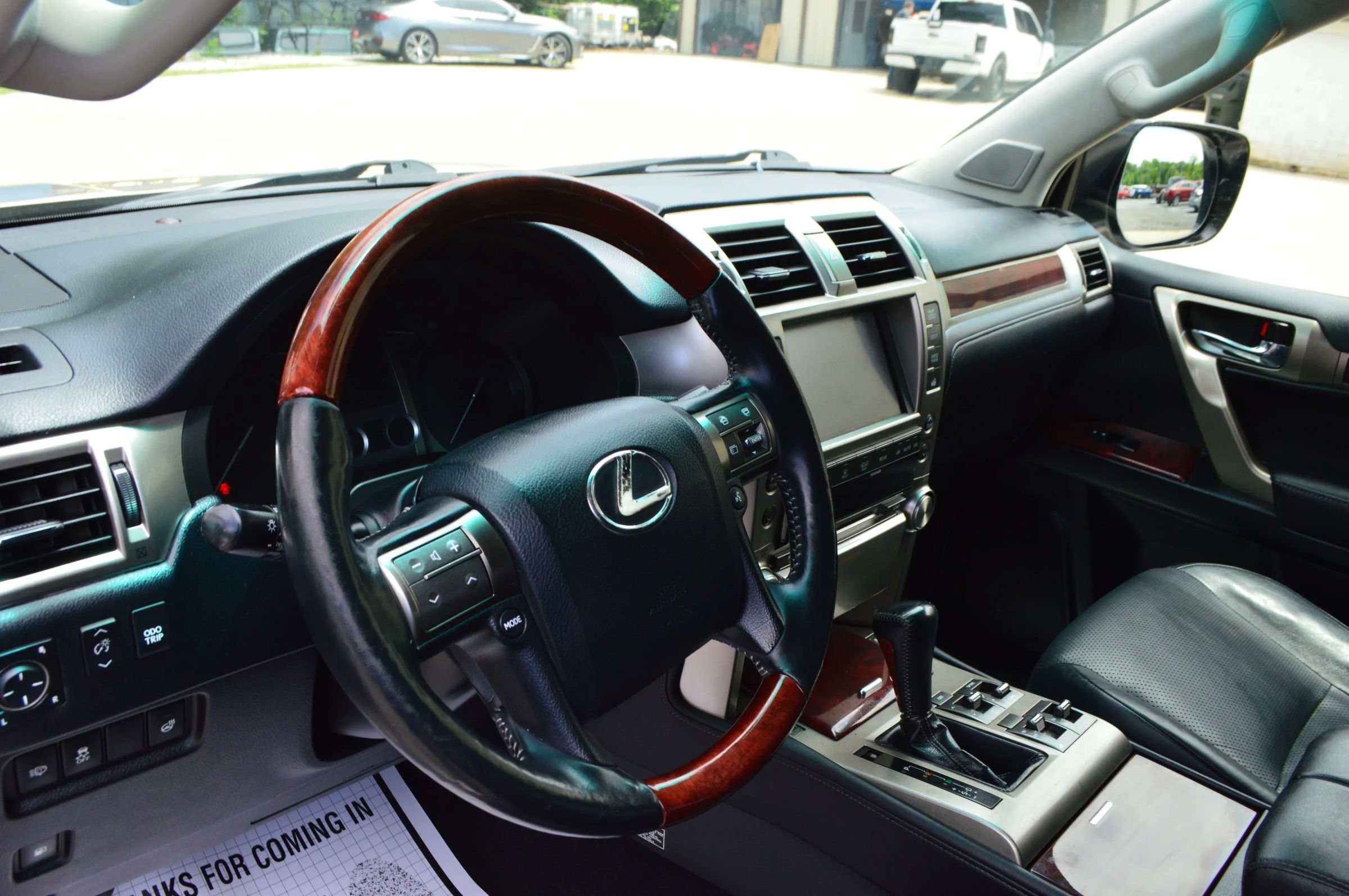 Used 2010 Lexus GX 460 Premium AWD/4WD image 16