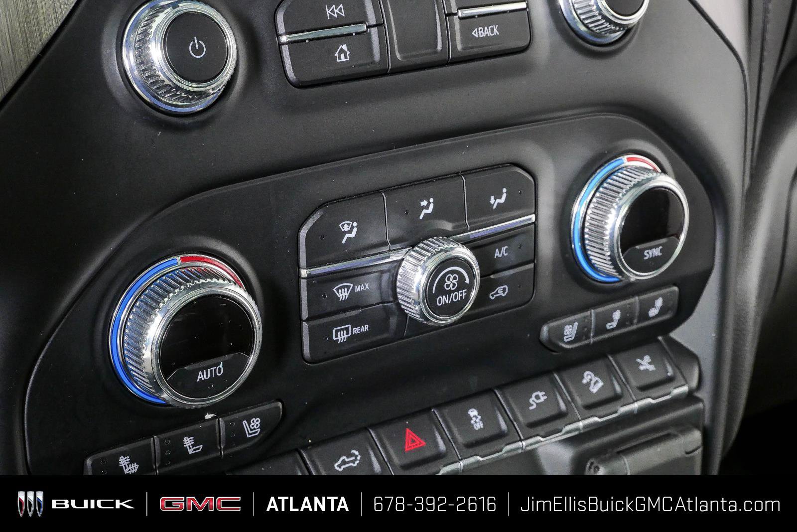 Certified 2022 GMC Sierra 1500 Denali w/ Denali Premium Package AWD/4WD image 16