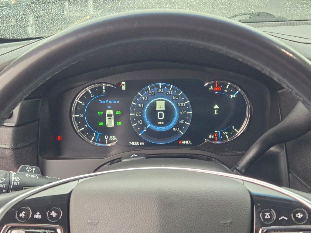 Used 2019 Cadillac Escalade Premium Luxury image 33